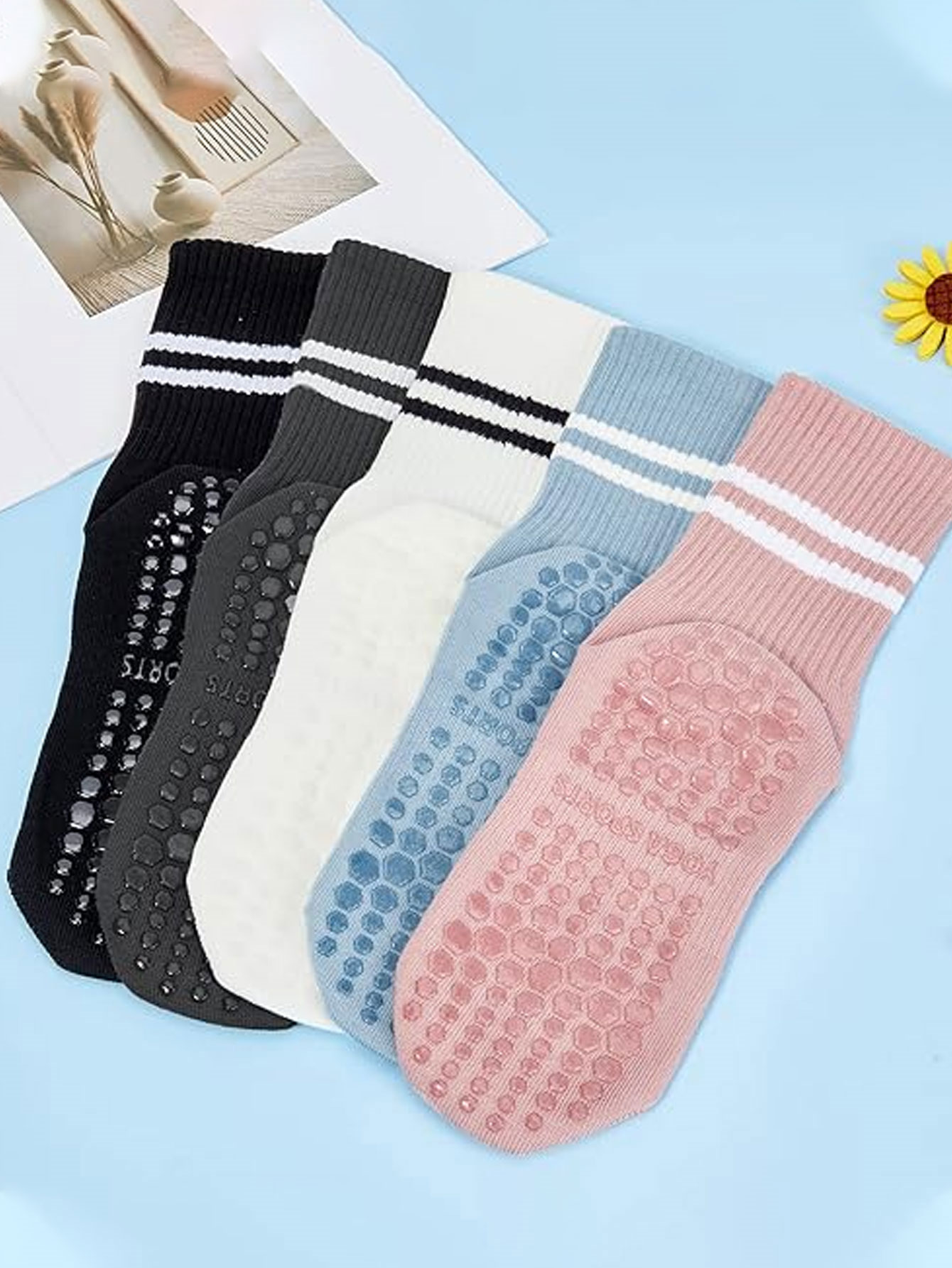 3足組のヨガソックス、滑り止め付きプロフェッショナル女性用ピ - Grip Sock Yoga のレビューと価格
