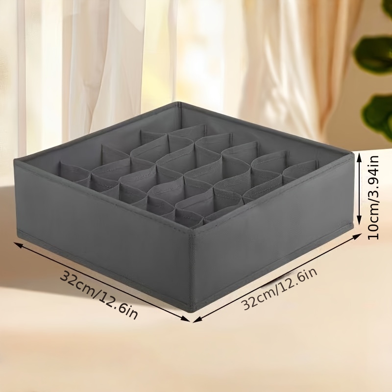 24区画の布製引き出しオーガナイザー（下着、靴下、ネクタイ用 - Sock Organizer Tray のレビューと価格